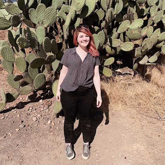 Universal Thread - boxy buttondown in grey with embroidered white dots - Picture 2 of 4